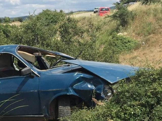 Keşan'da devrilen otomobilin sürücüsü yaralandı