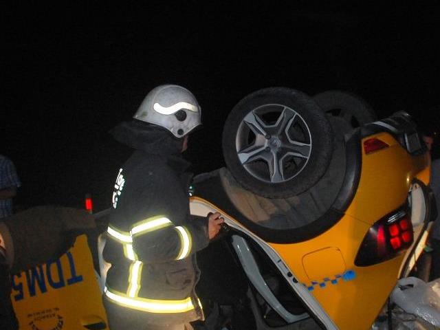 Tekirdağ'da devrilen taksideki 6 kişi yaralandı