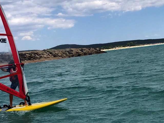 15 Temmuz anısına Saros Körfezi'nde sörf yaptılar