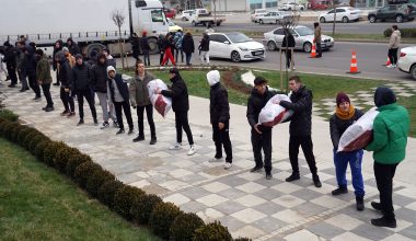 Çorlu Halkı Deprem Bölgesi İçin Kenetlendi