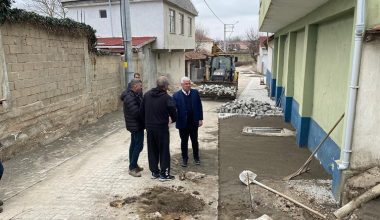 Ergene Belediye Başkanı Rasim Yüksel Paşaköy Mahallesinde Çalışmaları İnceledi