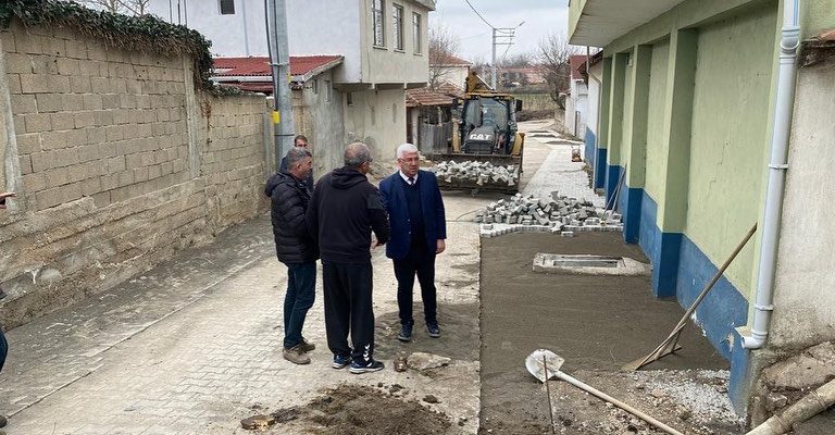 Ergene Belediye Başkanı Rasim Yüksel Paşaköy Mahallesinde Çalışmaları İnceledi