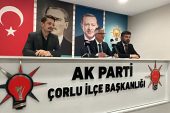 14 Mayıs 2023 tarihinde yapılacak olan Cumhurbaşkanlığı ve milletvekilliği seçimleri için aday adaylığını açıklayan Hakan Sunal, ilçe başkanlığında partilileriyle bir araya geldi. 