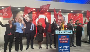 ONUR BOZKURTER İKTİDAR YÜRÜYÜŞÜNÜ BAŞLATTI