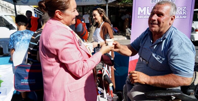 MÜGE BAŞKAN’DAN BUNALTAN SICAKLARDA SOĞUK İKRAMLAR